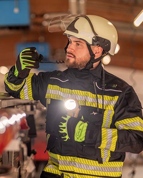 rescuewear-feuerwehr-normen-bild02